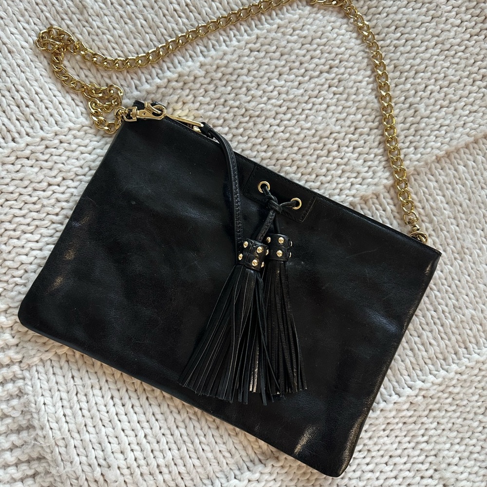 Badgley Mischka 2-in-1 Black Clutch Handbag with detachable gold chain